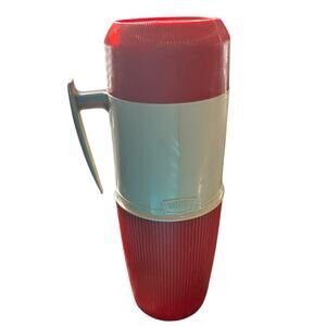 Vintage 1970’s Thermos Red & White Vacuum Thermos Very Good Condition